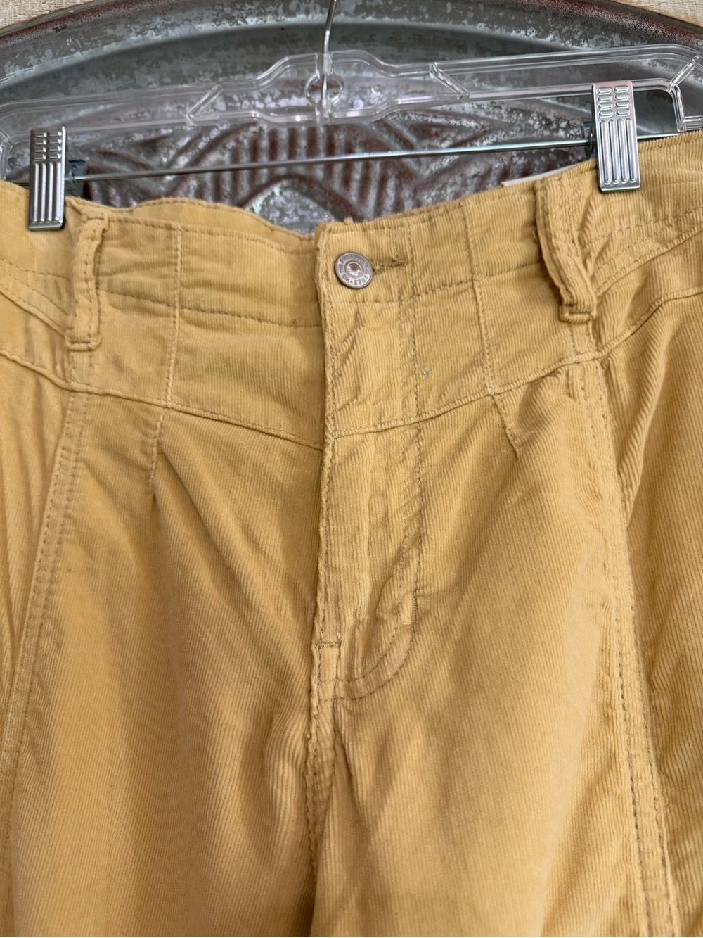 NWT We The Free Butter Yellow High-Rise Wide-Leg Corduroy Pleated Western Pants - Picture 6 of 7